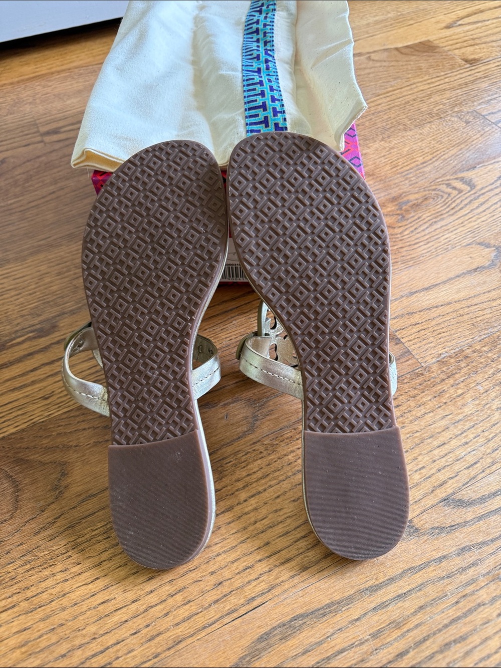 Tory Burch Metallic Gold Logo Thong Sandals - Picture 3 of 5